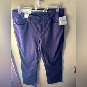NWT Womens Croft & Barrow Natural Fit Size 14 Purple Jeans